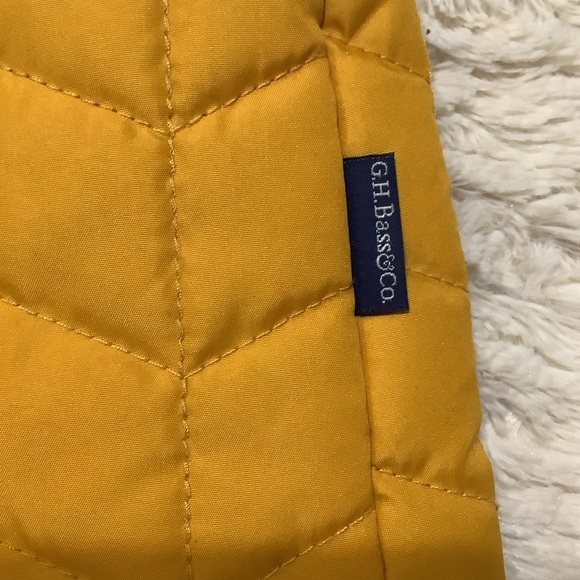 G.H. BASS & CO. Quilted Light Puffer Vest in Marigold Yellow - Size XLP - Picture 8 of 11